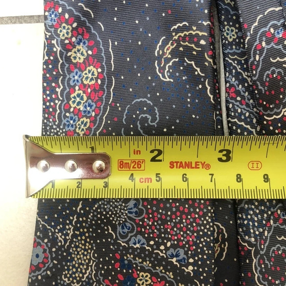 Chaps Ralph Lauren 100% silk paisley tie, grey blue red yellow floral print - Picture 4 of 5